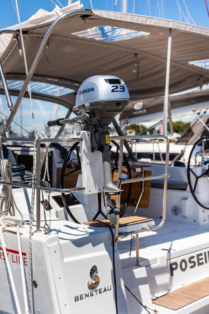 Oceanis 40.1, picture 12