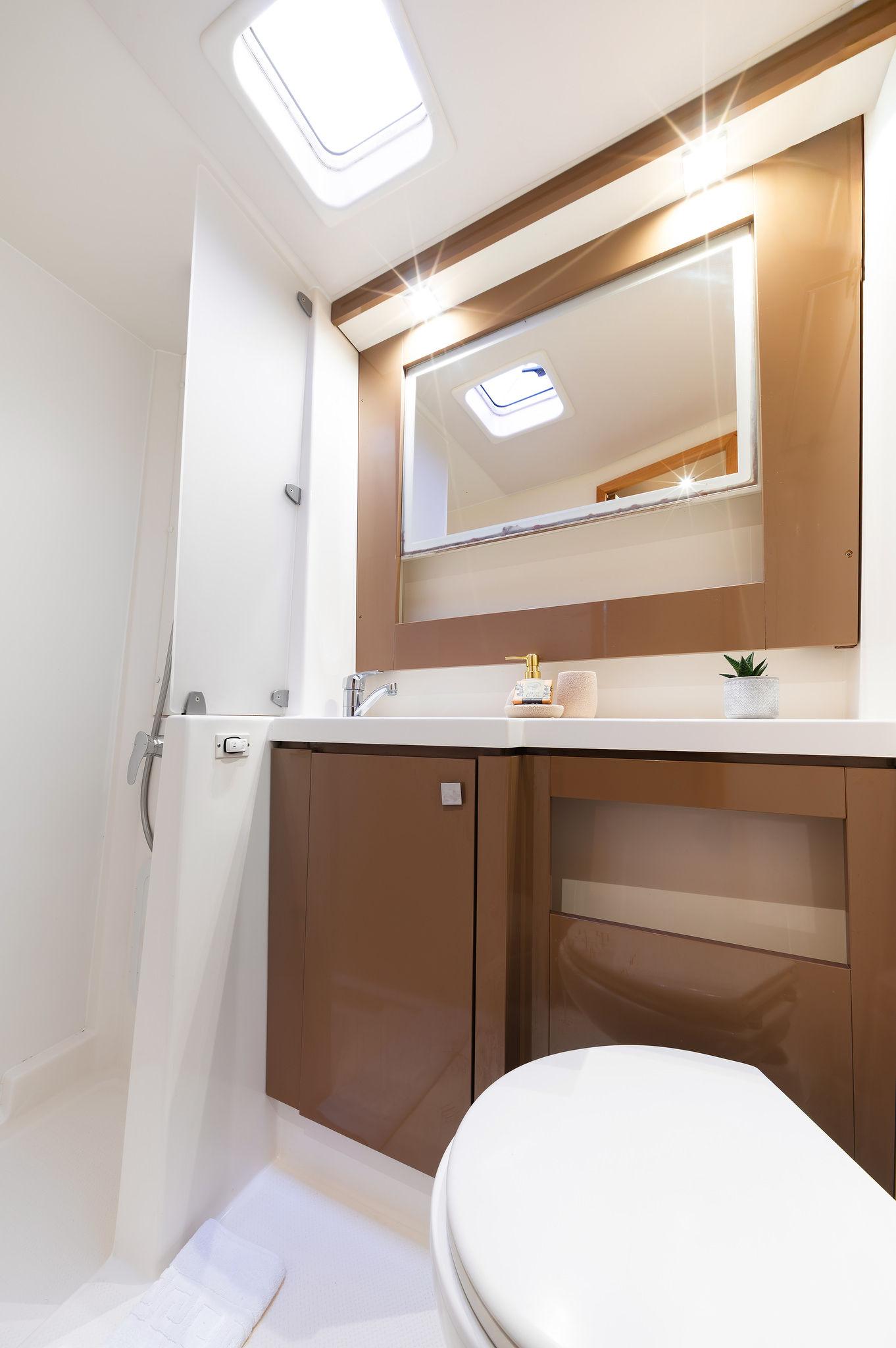 Fountaine Pajot Saba 50 - 6 + 1 cab., picture 34