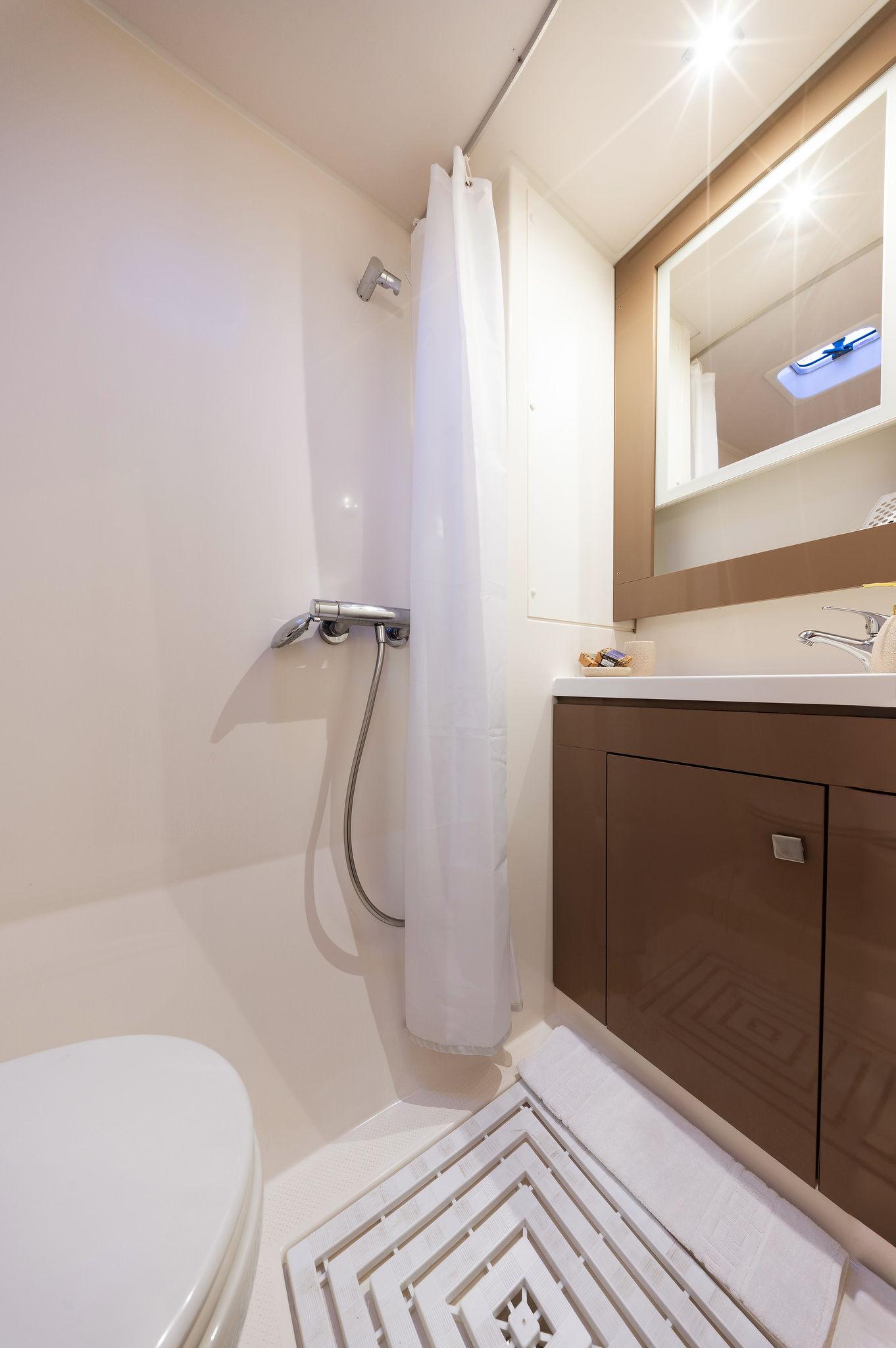 Fountaine Pajot Saba 50 - 6 + 1 cab., picture 38