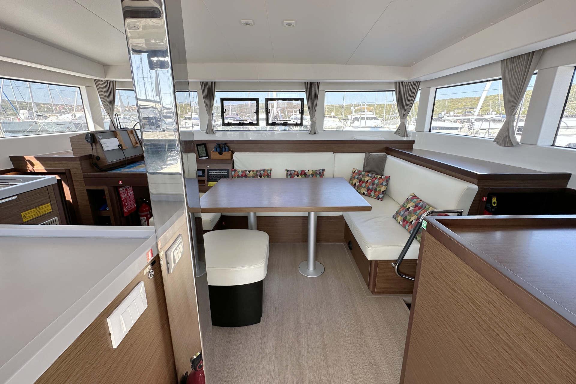 Lagoon 40 - 4 + 2 cab - Vaiana, picture 18