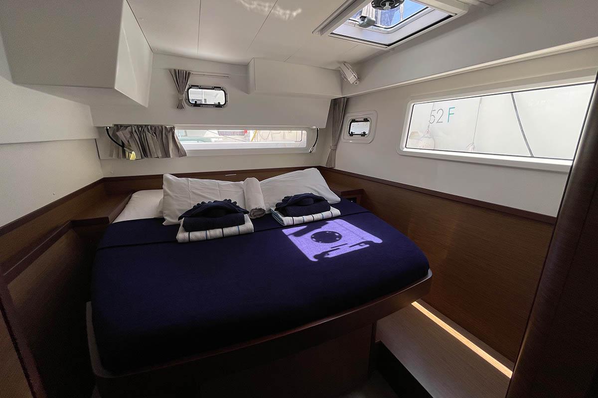 Lagoon 42 - 4 + 2 cab., picture 30