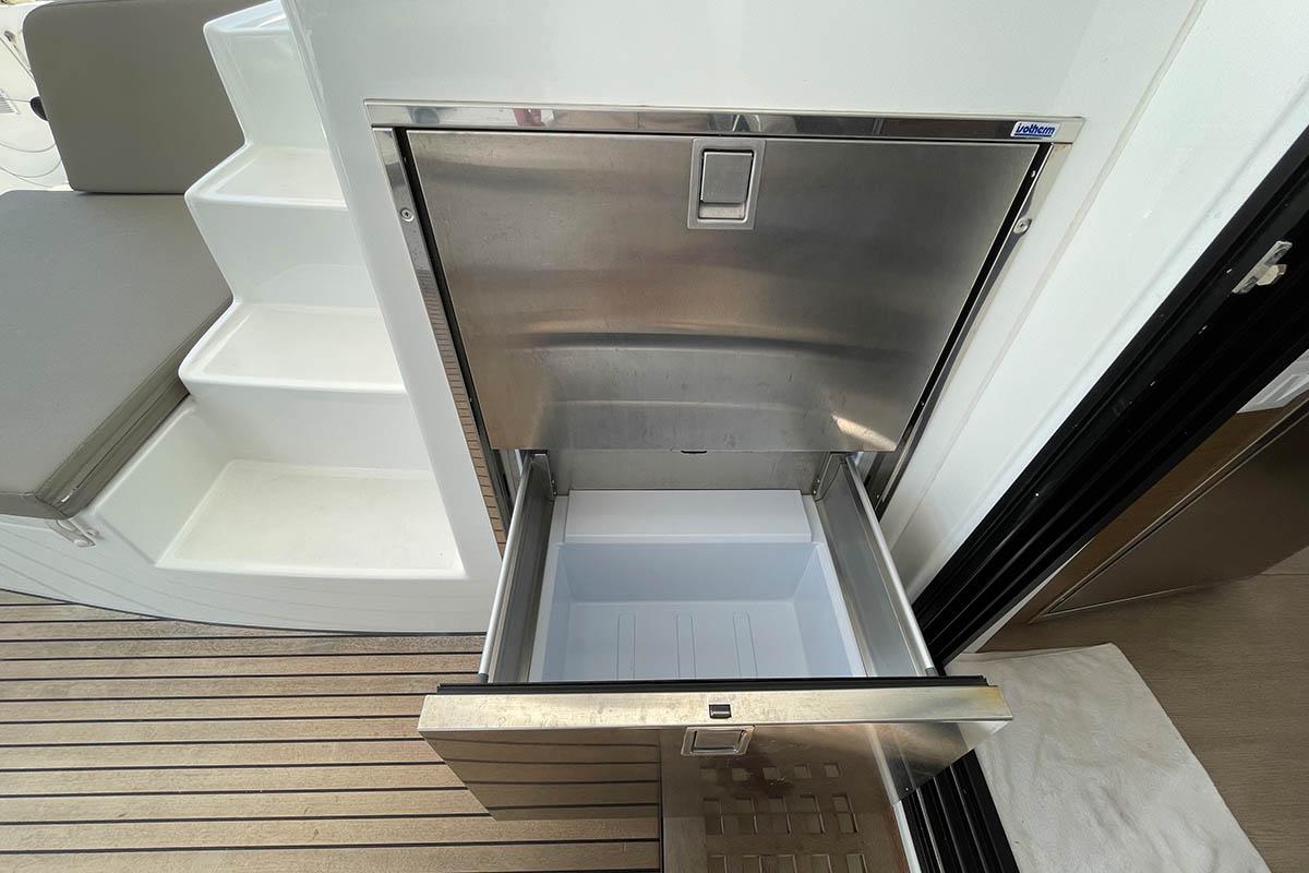 Lagoon 42 - 4 + 2 cab., picture 5