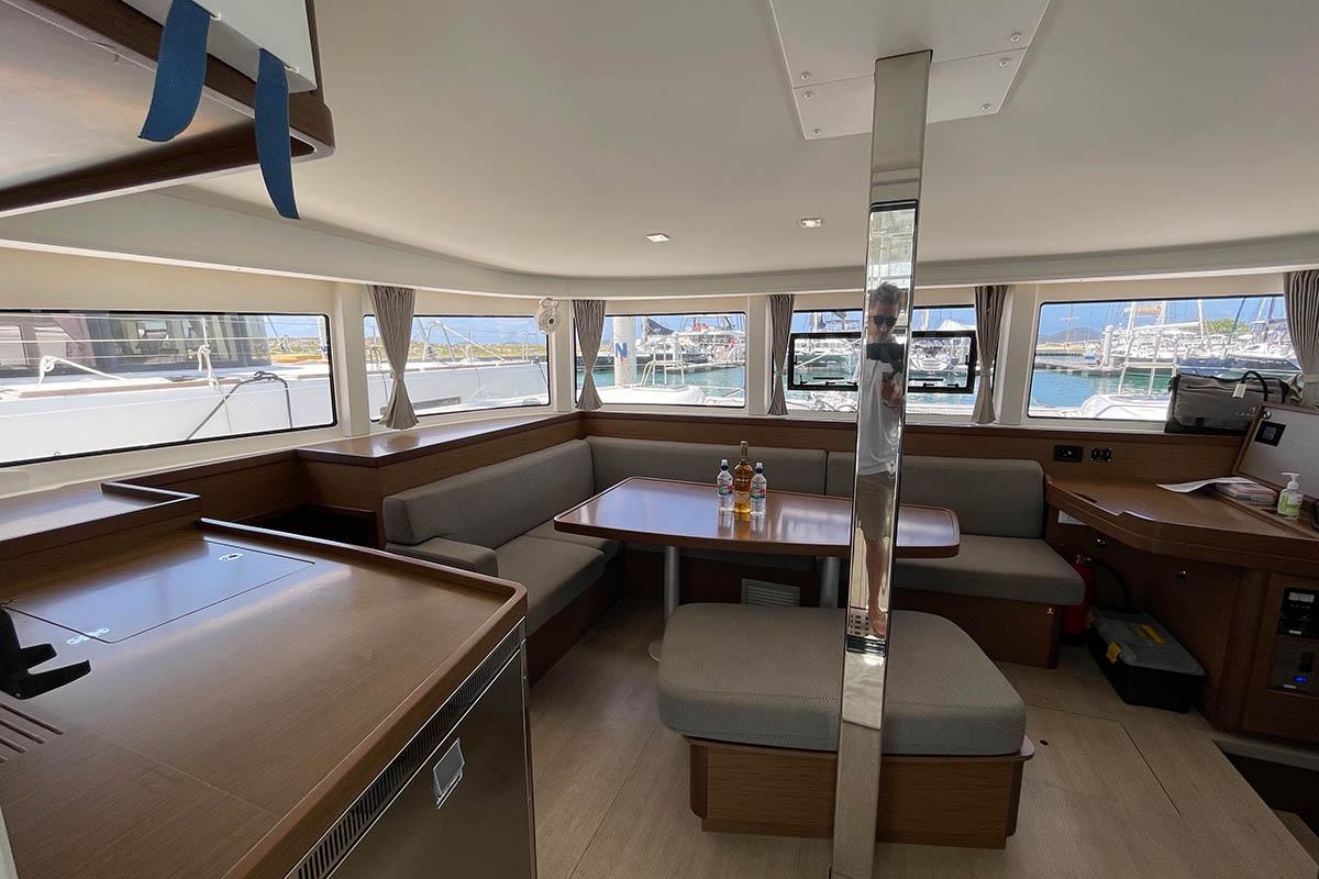 Lagoon 42 - 4 + 2 cab., picture 19