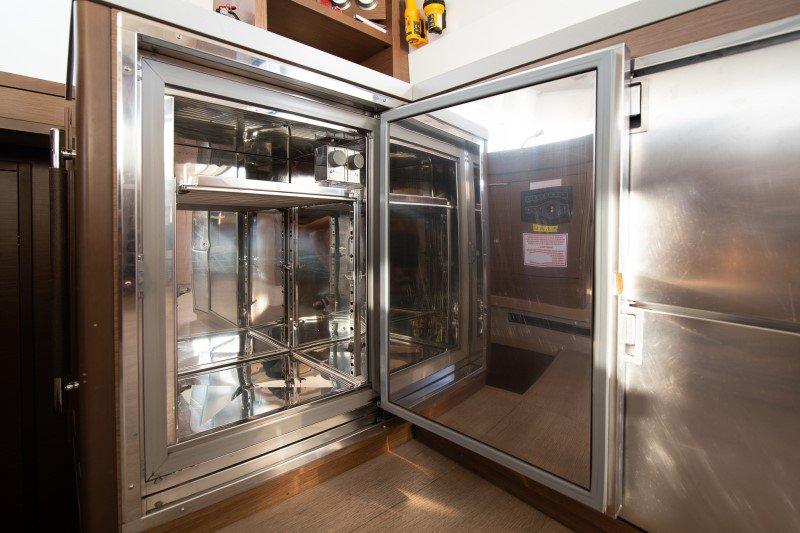 Lagoon 50 - 6 + 1 cab., picture 25