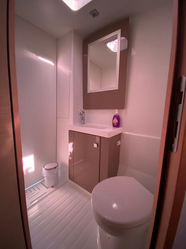 Fountaine Pajot Astrea 42 - 4 + 1 cab. - Bonita, picture 17