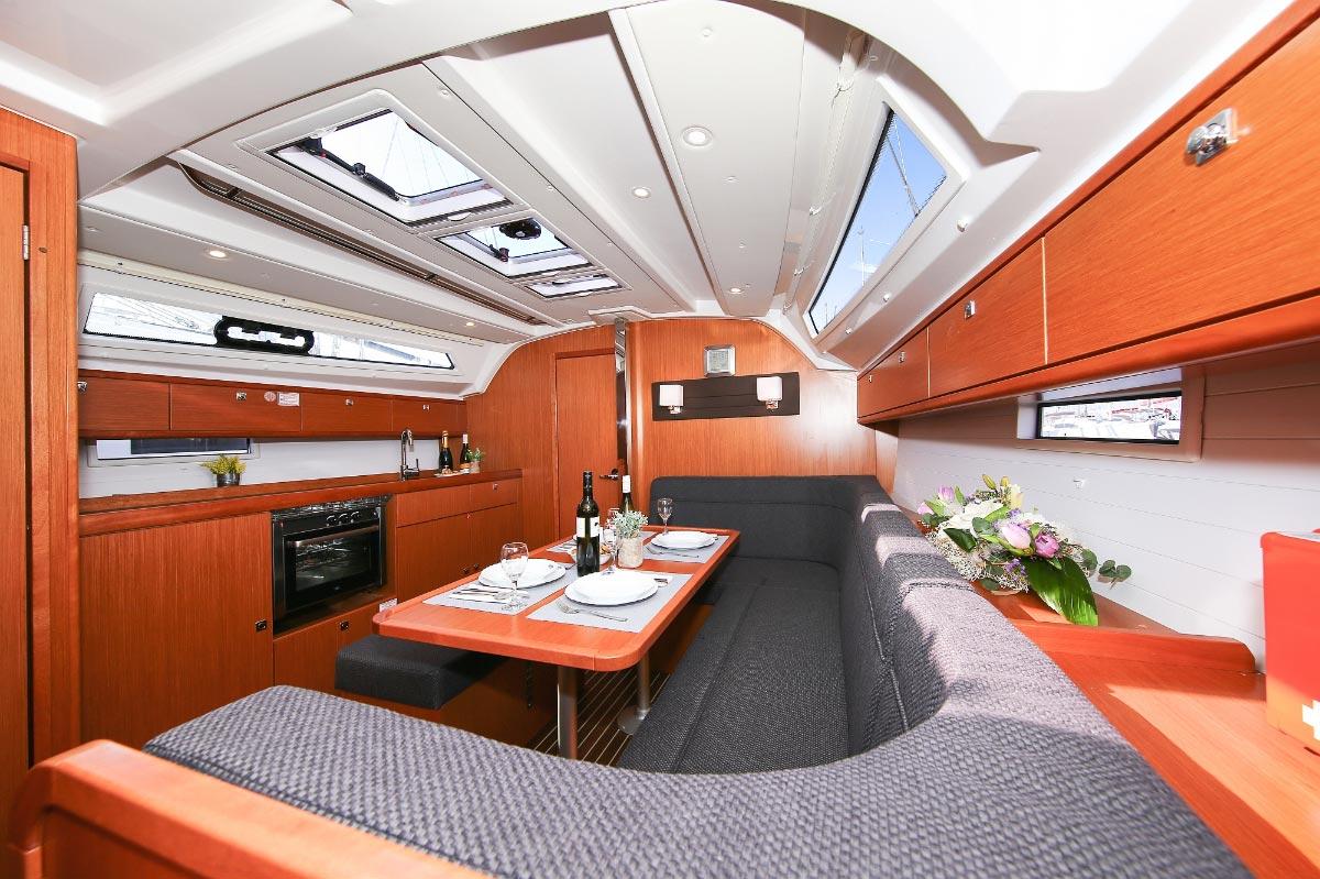 Bavaria Cruiser 41S, picture 13