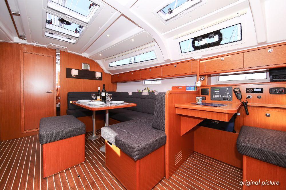 Bavaria Cruiser 41S, picture 9