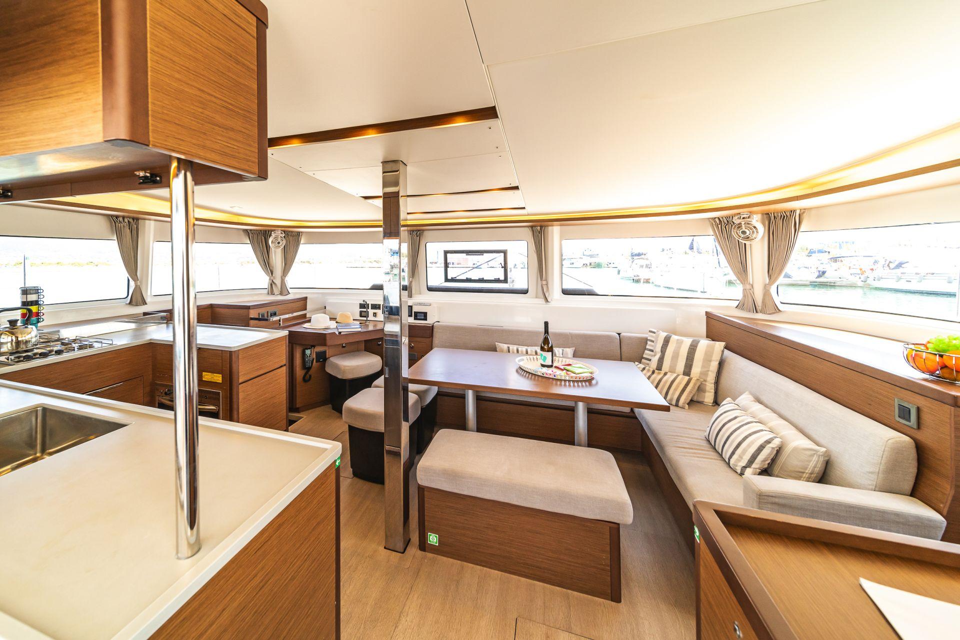 Lagoon 46 - 4 + 2 cab., picture 14