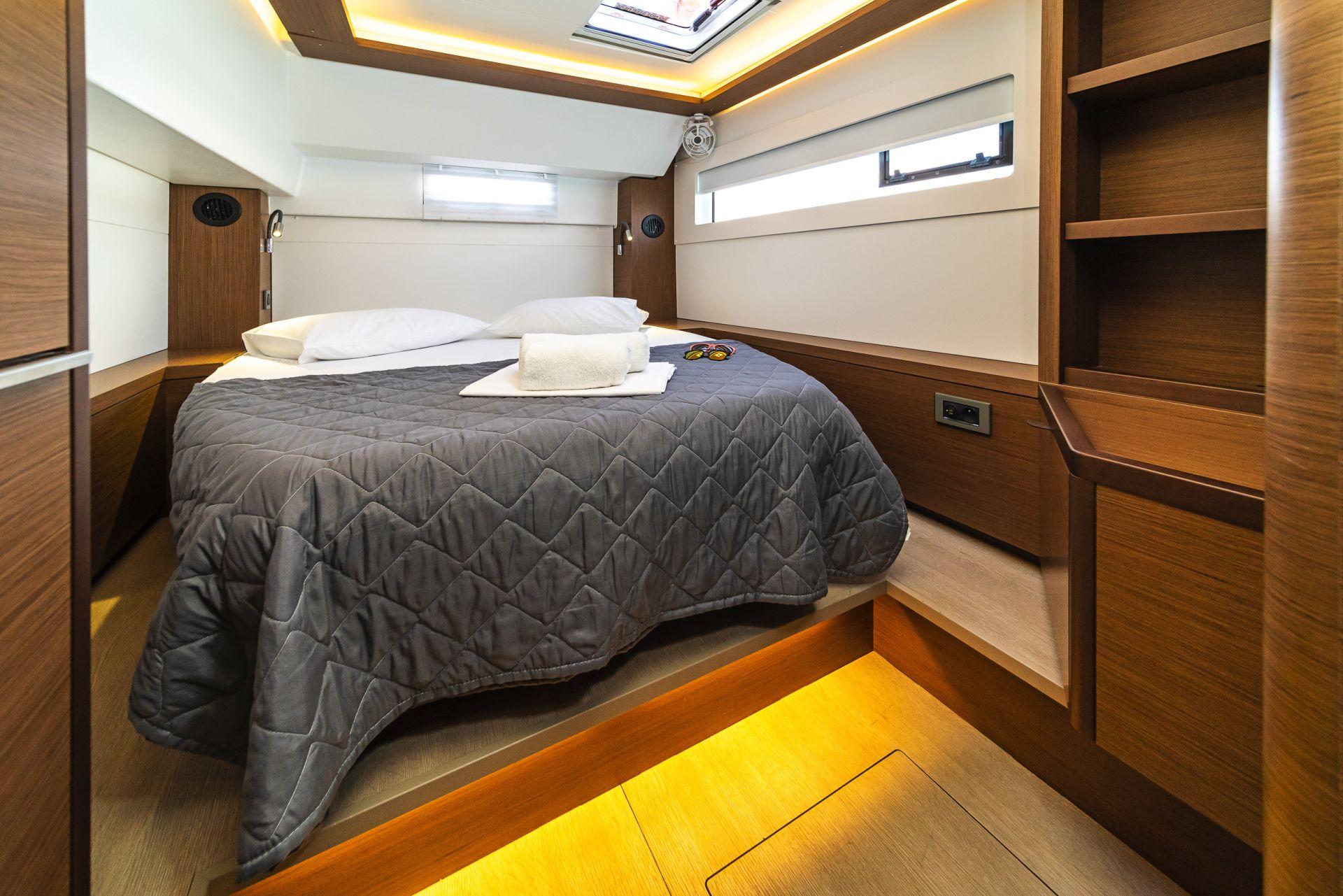 Lagoon 46 - 4 + 2 cab., picture 17