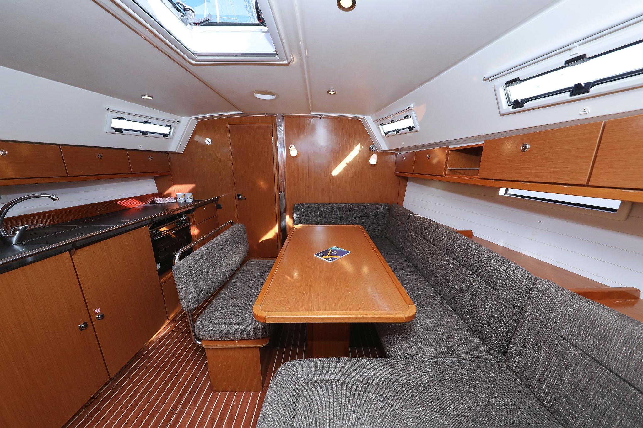 Bavaria Cruiser 40 S, picture 15