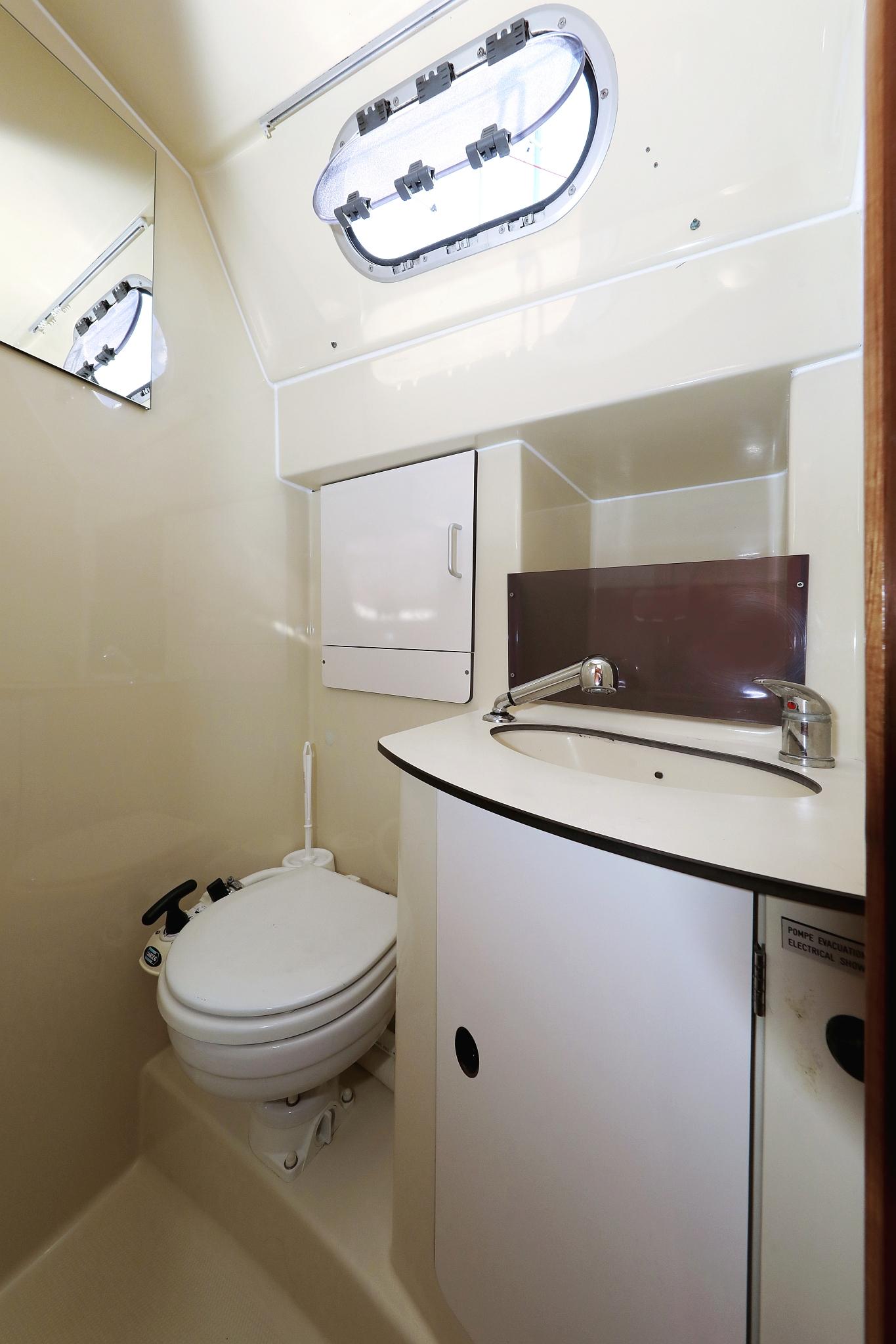 Gib Sea 51, picture 35