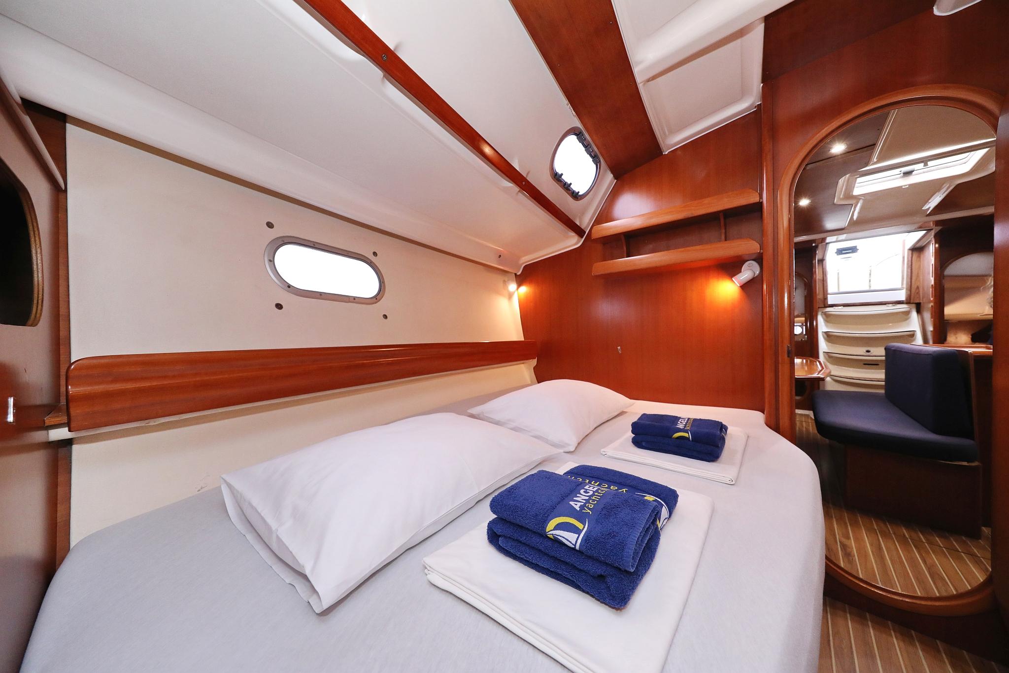 Gib Sea 51 - Strawberry III, picture 30