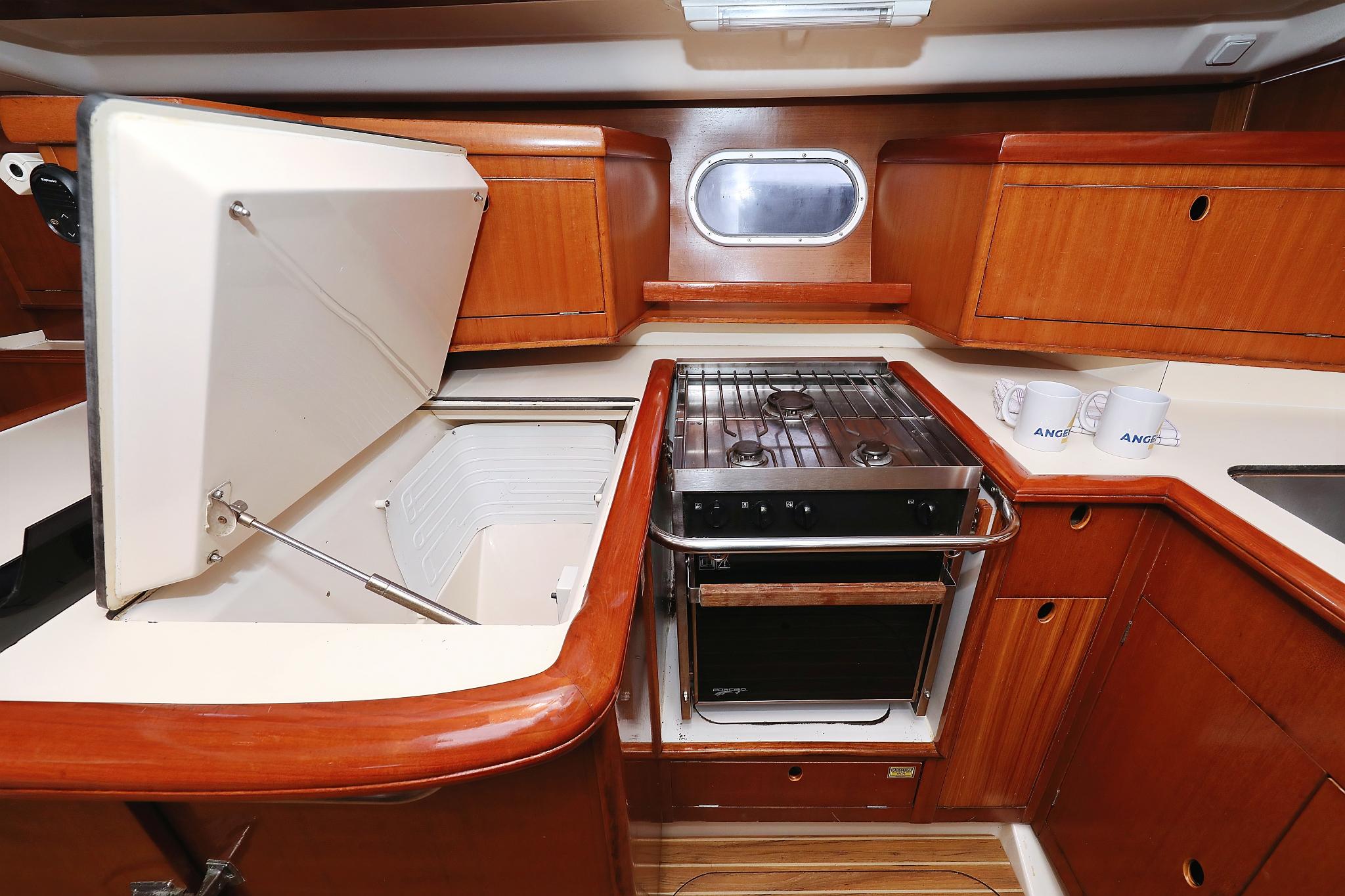 Gib Sea 51 - Strawberry III, picture 43