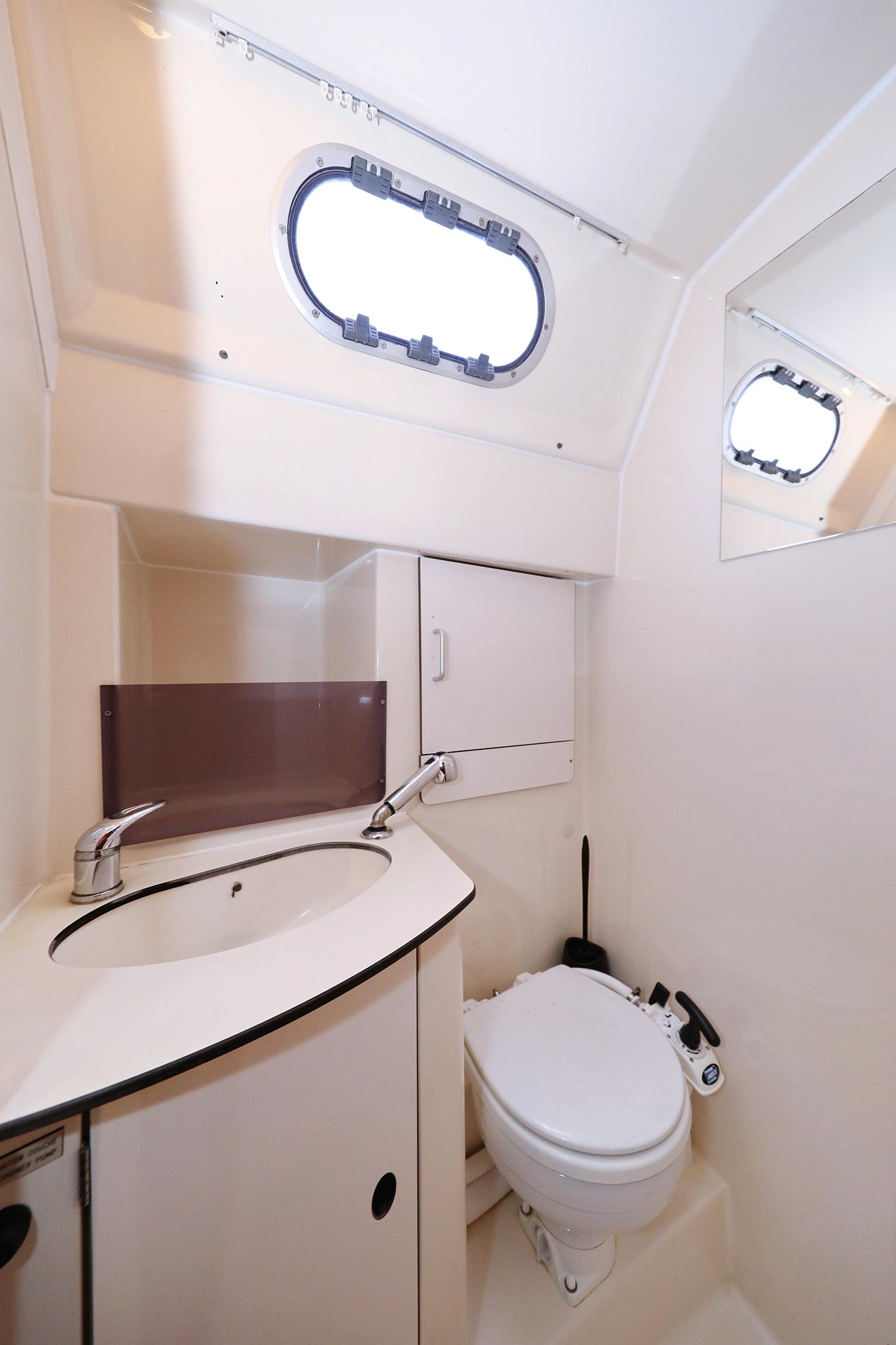 Gib Sea 51 - Strawberry III, picture 37