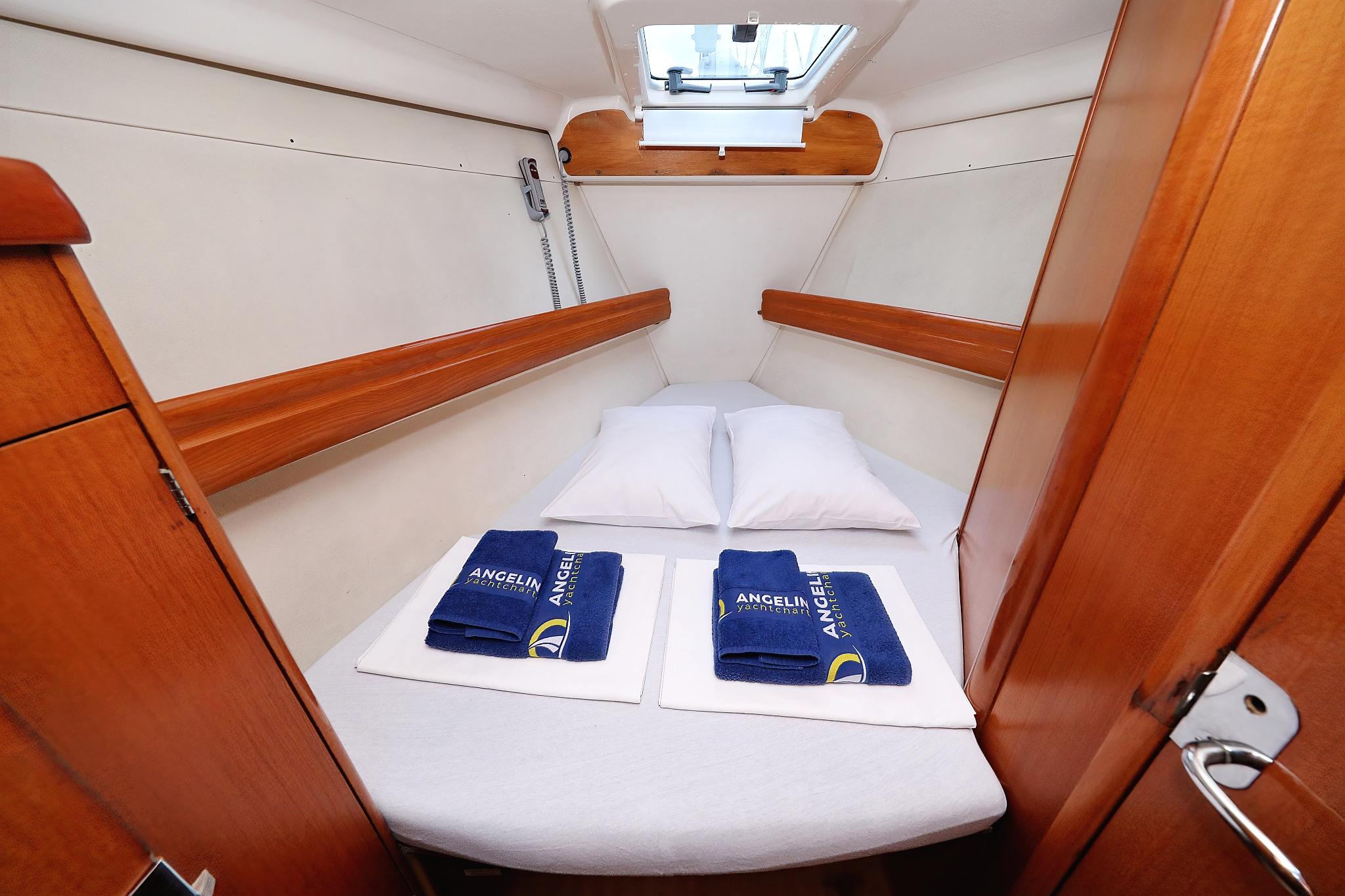 Gib Sea 51 - Strawberry III, picture 32