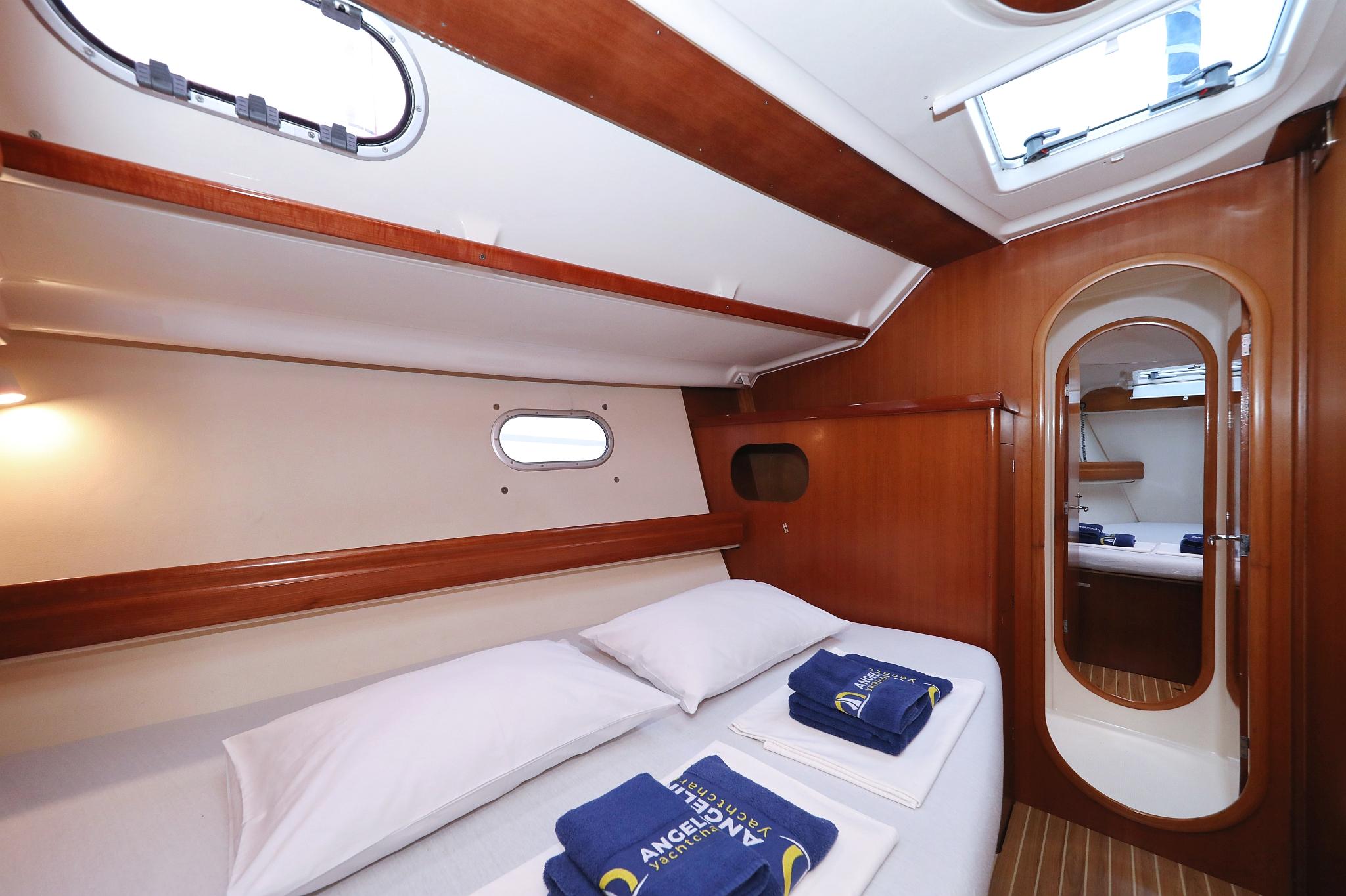 Gib Sea 51 - Strawberry III, picture 31