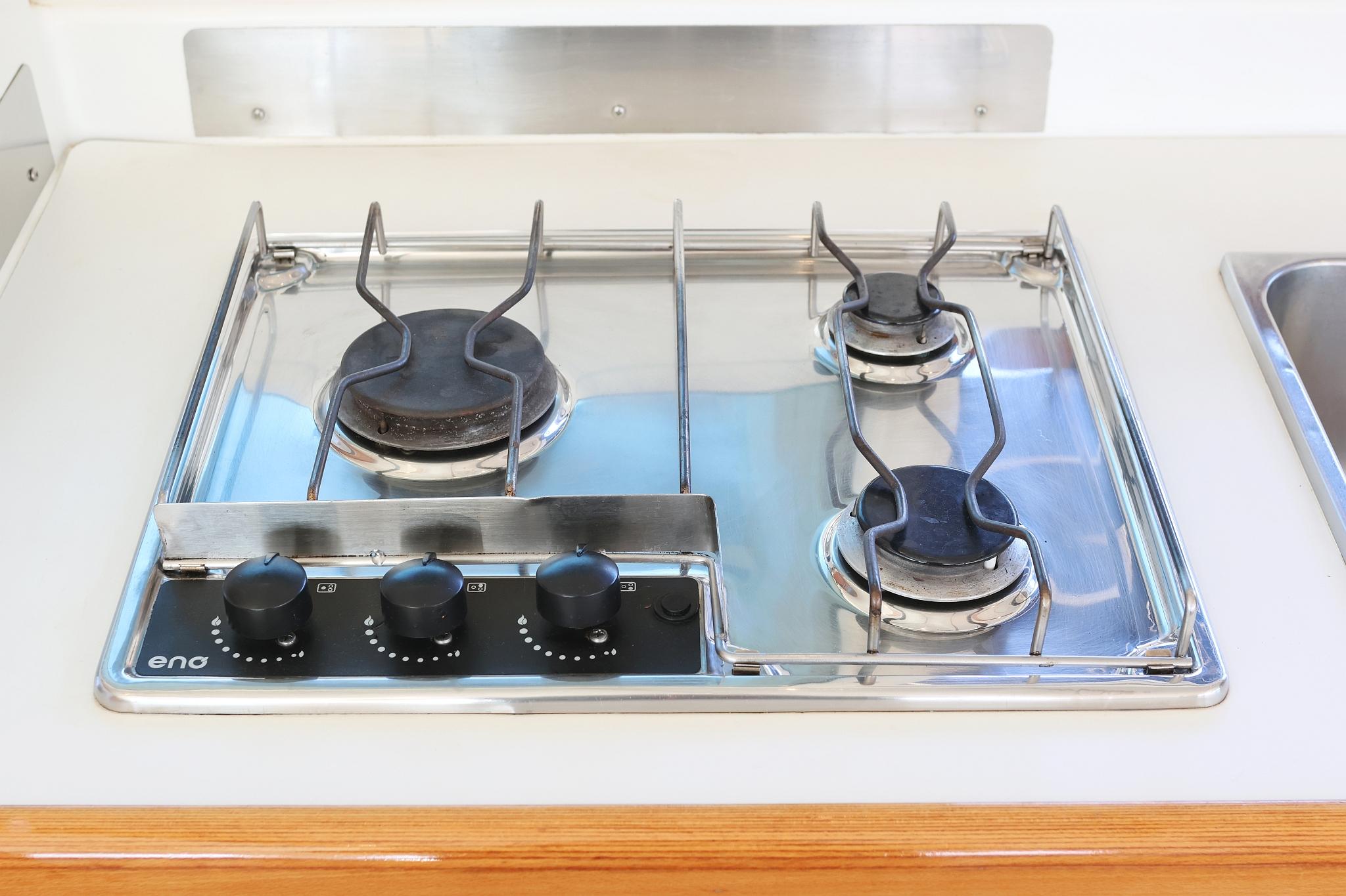 Lagoon 380 S2 - 4 + 2 cab. - Love Song, picture 41