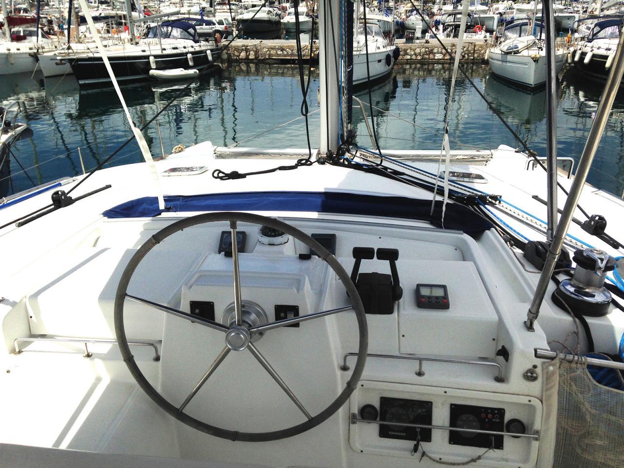 Lagoon 440 - 6 cab., picture 5