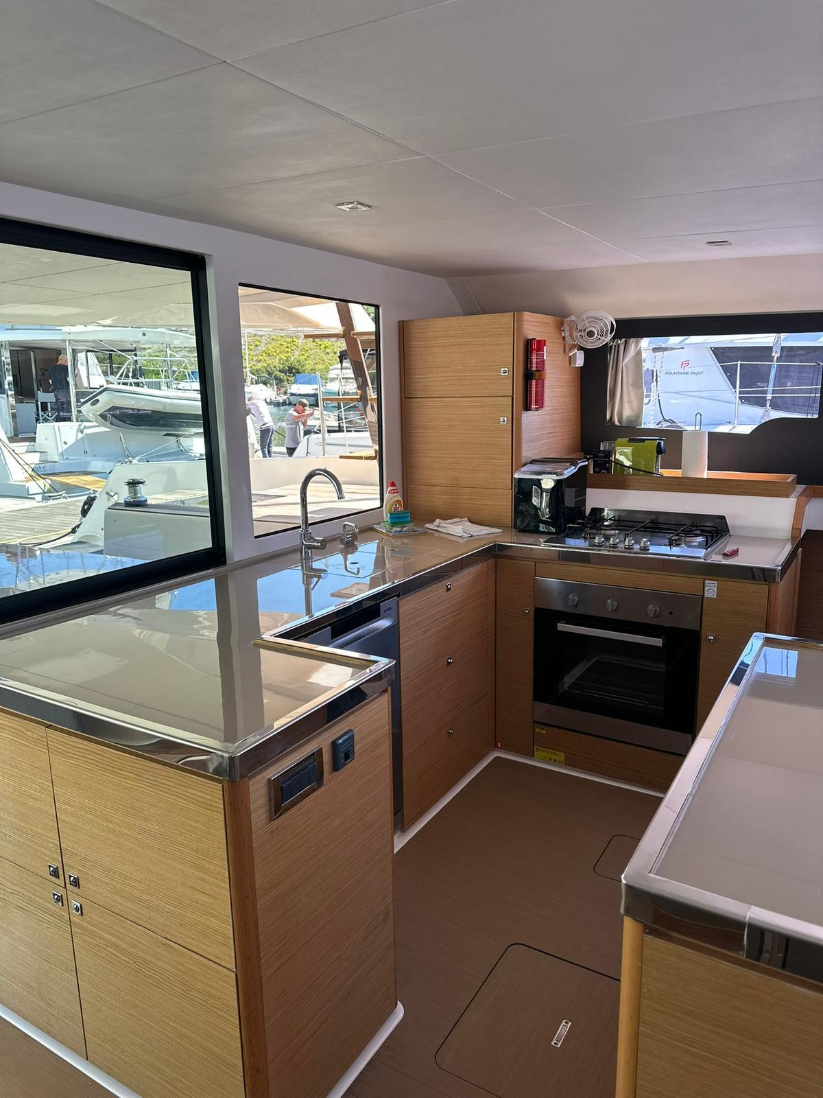 Dufour 48 Catamaran - 5 + 1 cab., picture 7