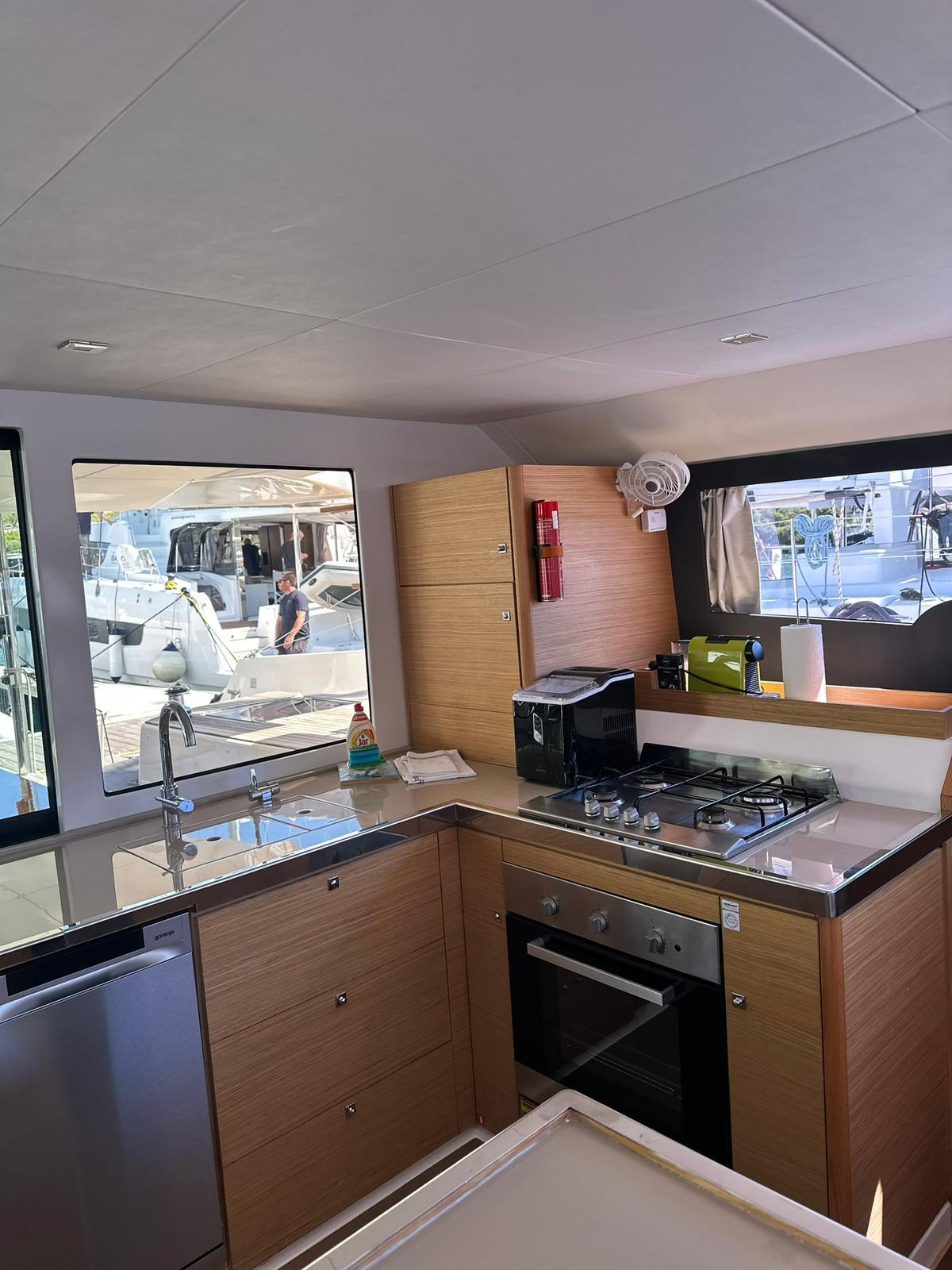 Dufour 48 Catamaran - 5 + 1 cab., picture 9