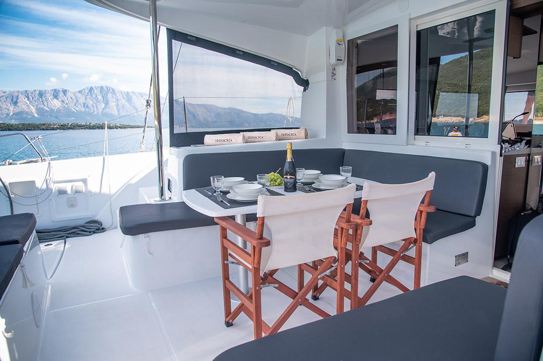 Lagoon 40 - 4 + 1 cab., picture 3