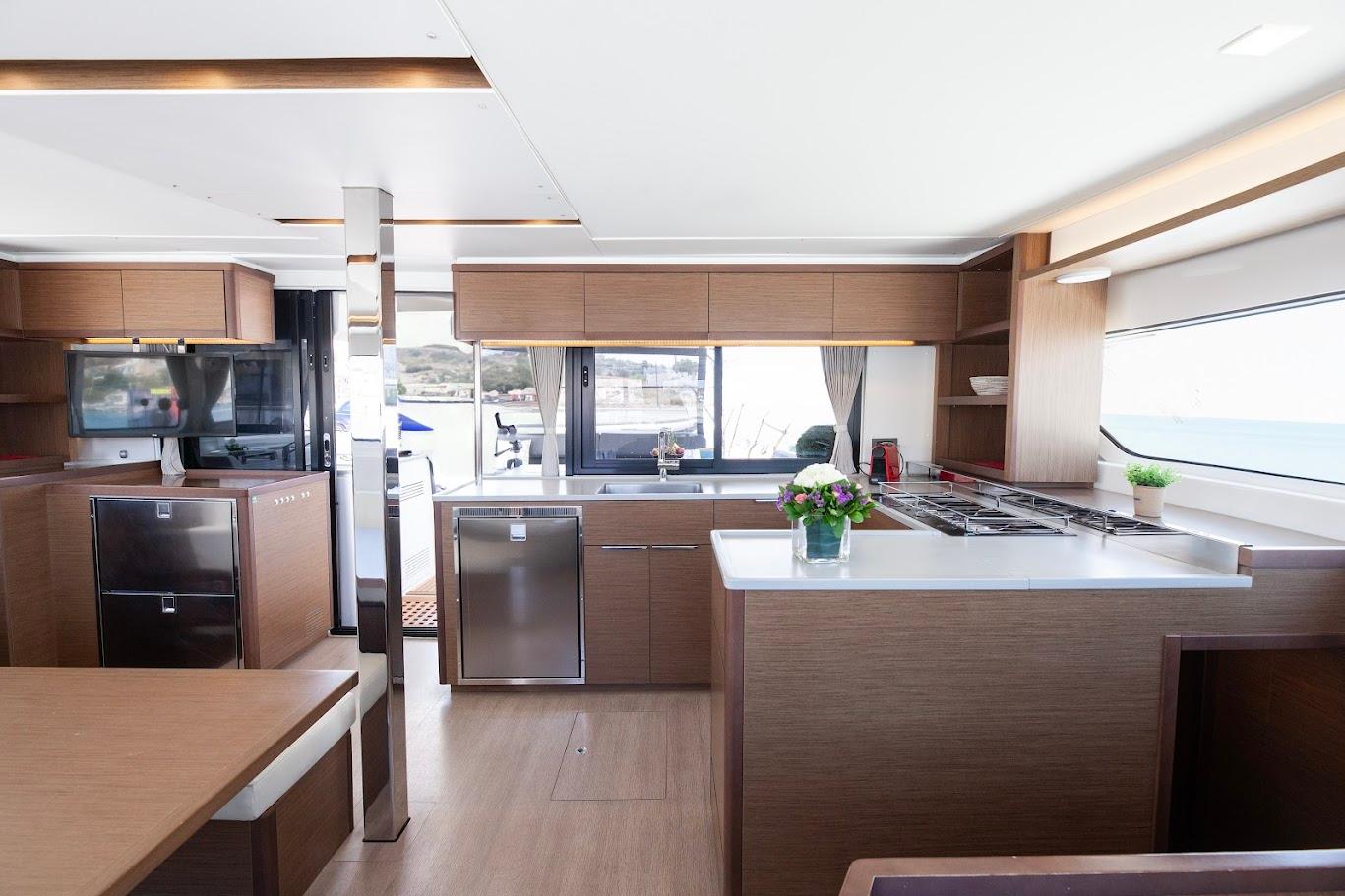 Lagoon 46 - 4 + 2 cab., picture 7