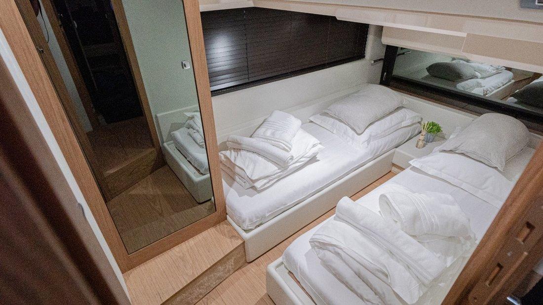 Sessa Fly 47, picture 28