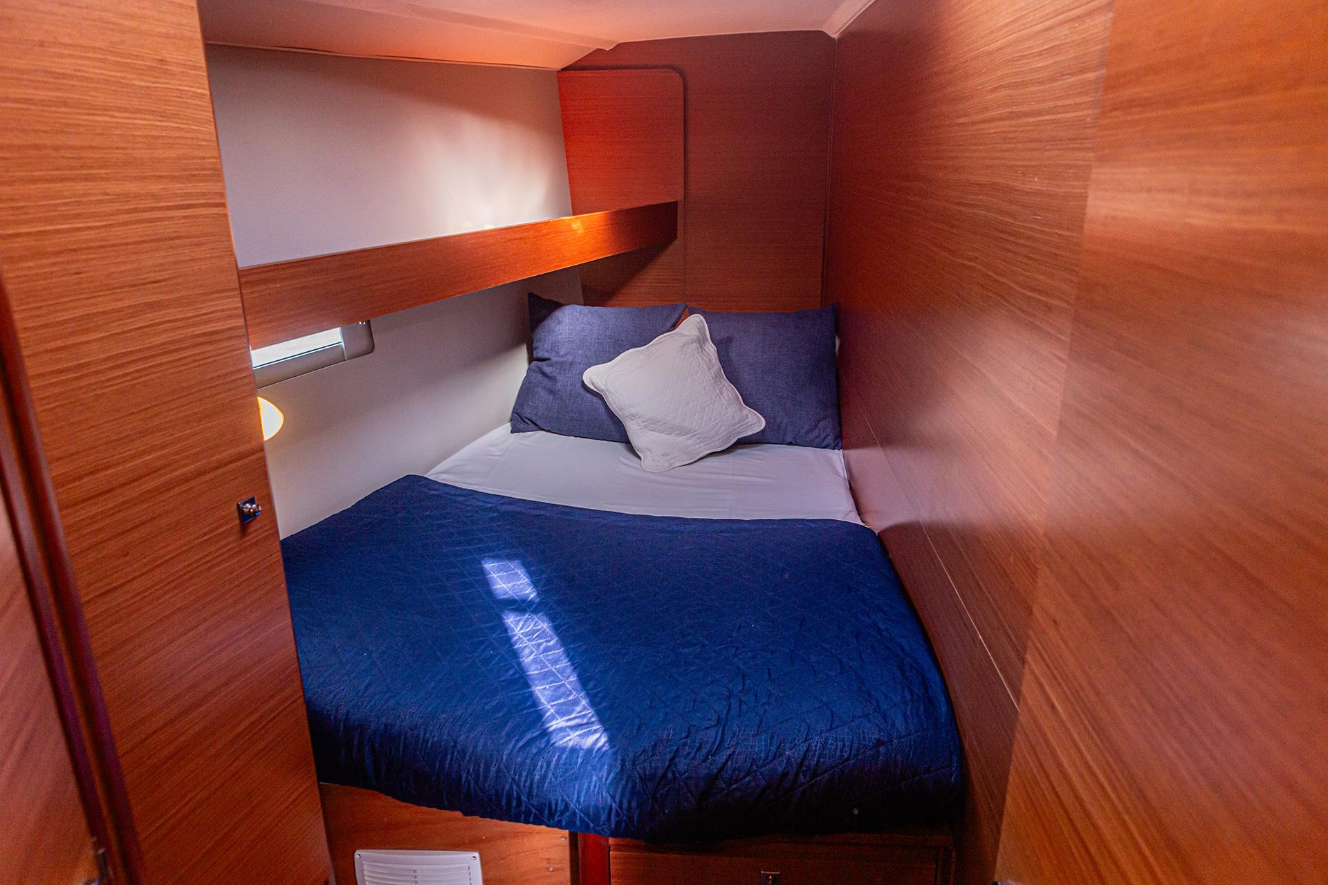 Dufour 460 GL, picture 7