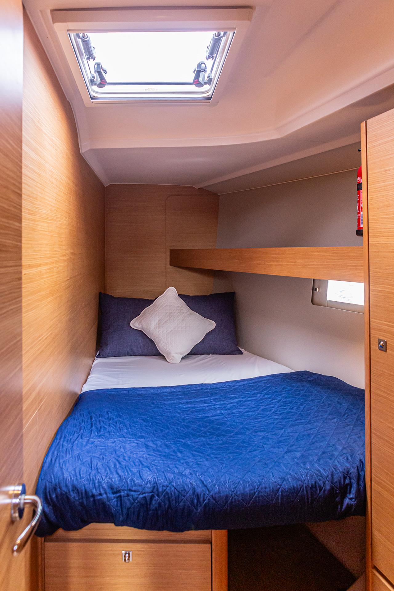 Dufour 460 GL, picture 7