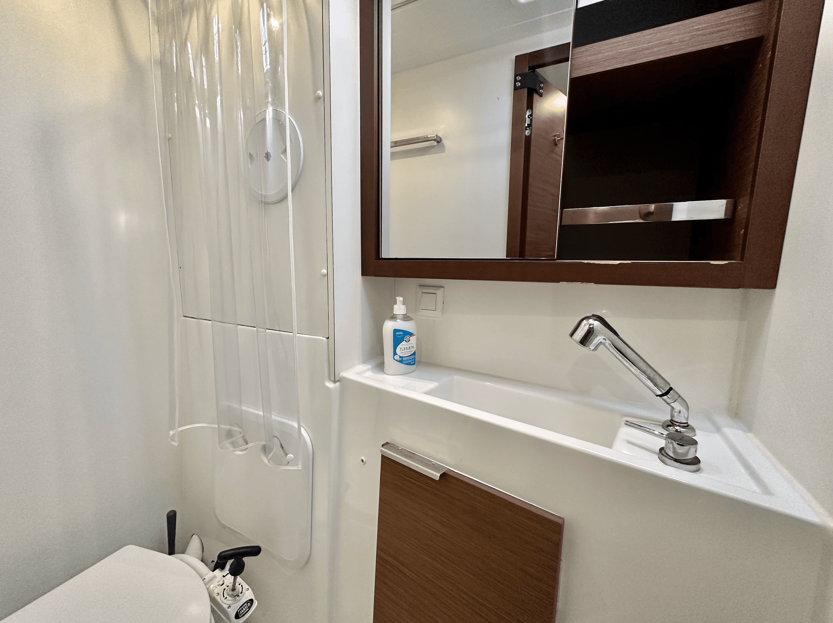 Lagoon 40 - 4 + 2 cab - Sail Castor, picture 15