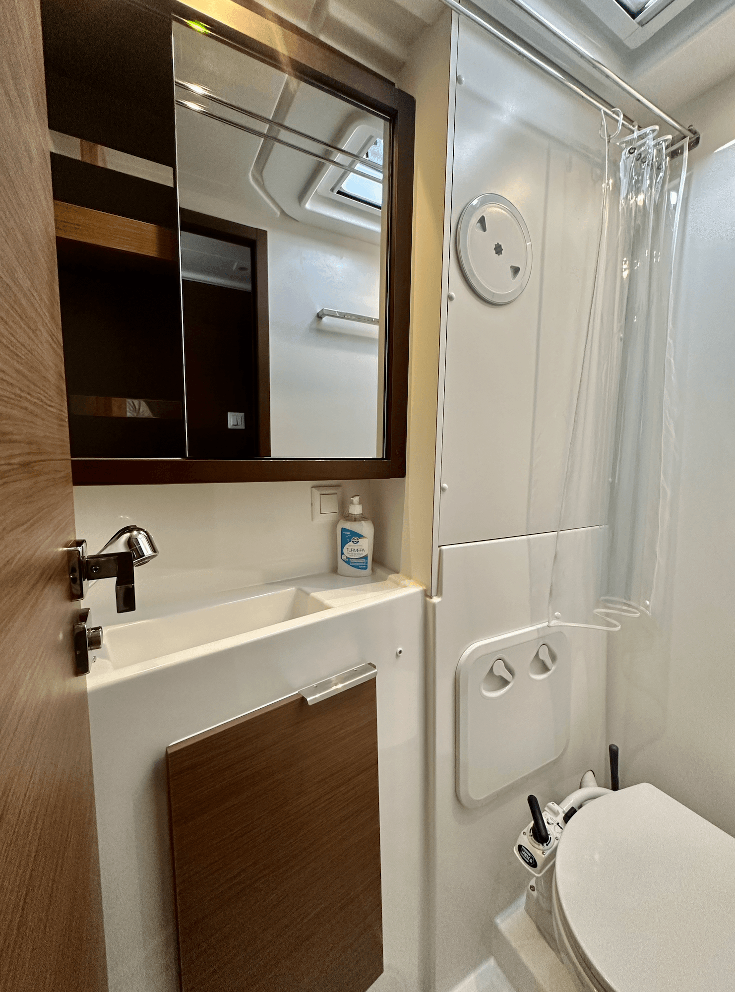 Lagoon 40 - 4 + 2 cab - Sail Castor, picture 16