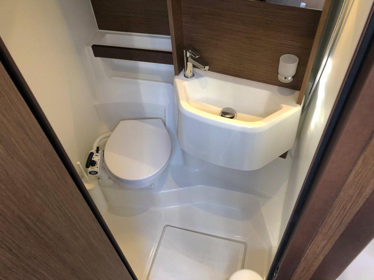 Oceanis 51.1 - 5 + 1 cab., picture 24