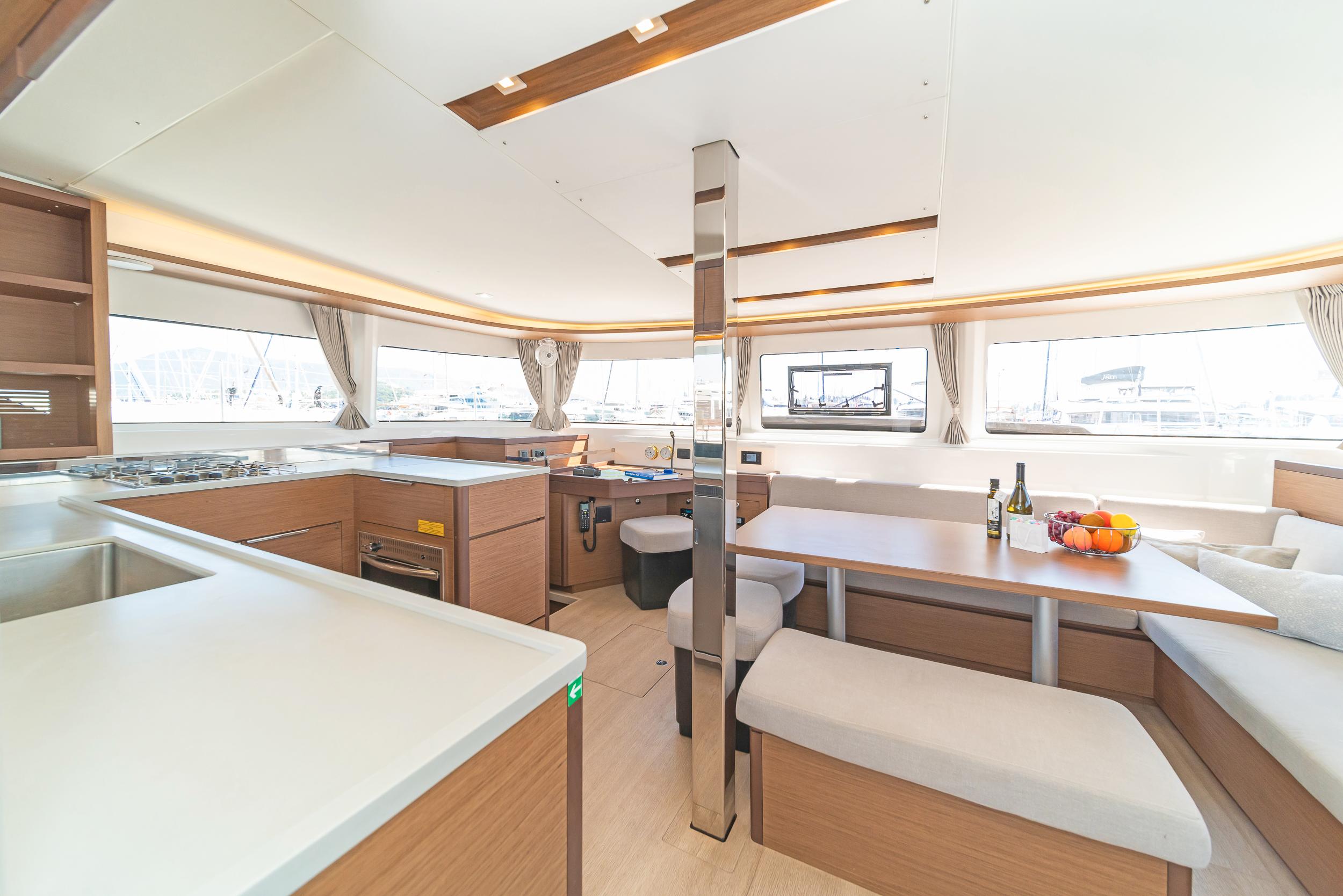 Lagoon 46 - 4 + 2 cab., picture 12