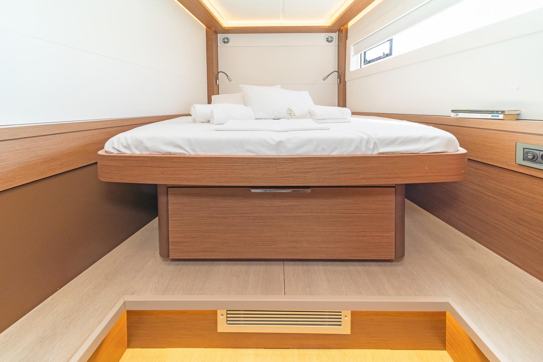 Lagoon 46 - 4 + 2 cab., picture 18