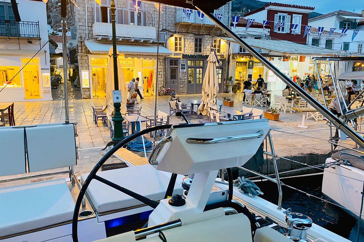 Oceanis Yacht 62 - 4 + 1	, picture 6