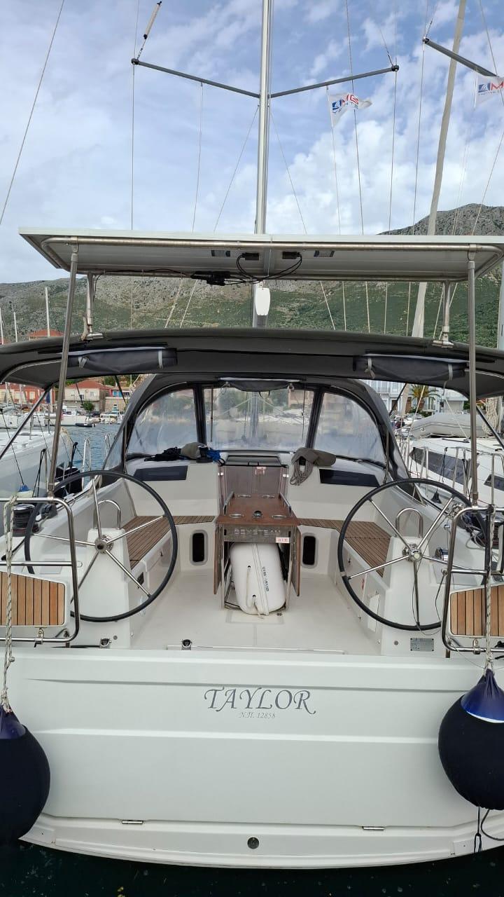 Oceanis 40.1, picture 3