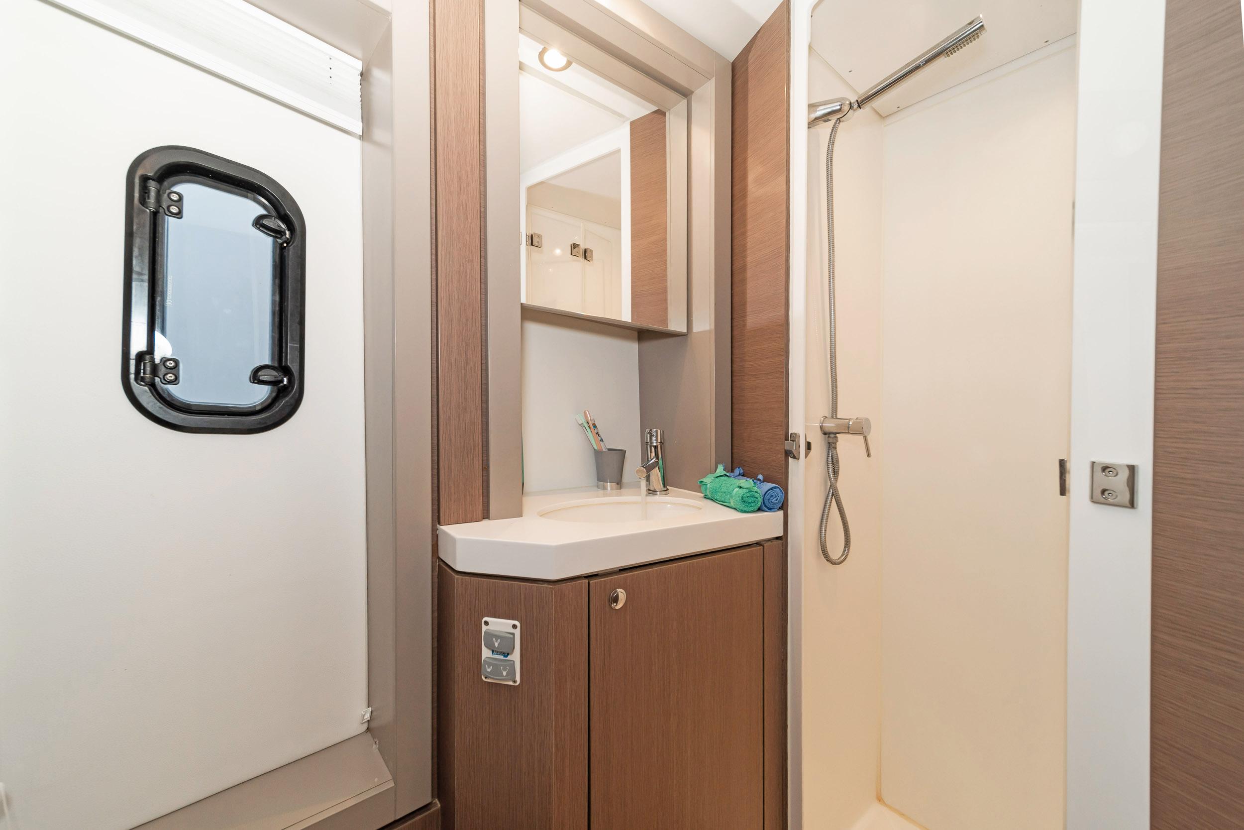 Bali 4.6 - 5 + 2 cab., picture 26