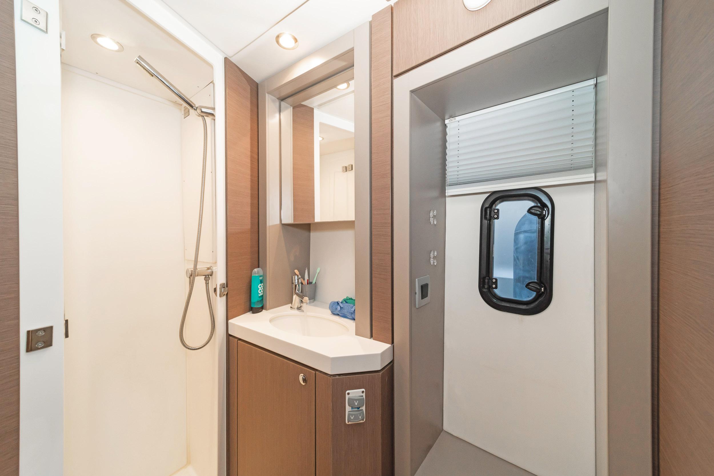 Bali 4.6 - 5 + 2 cab., picture 25