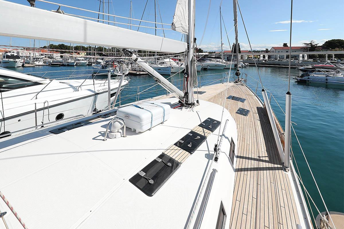 Bavaria 55 Cruiser, picture 6