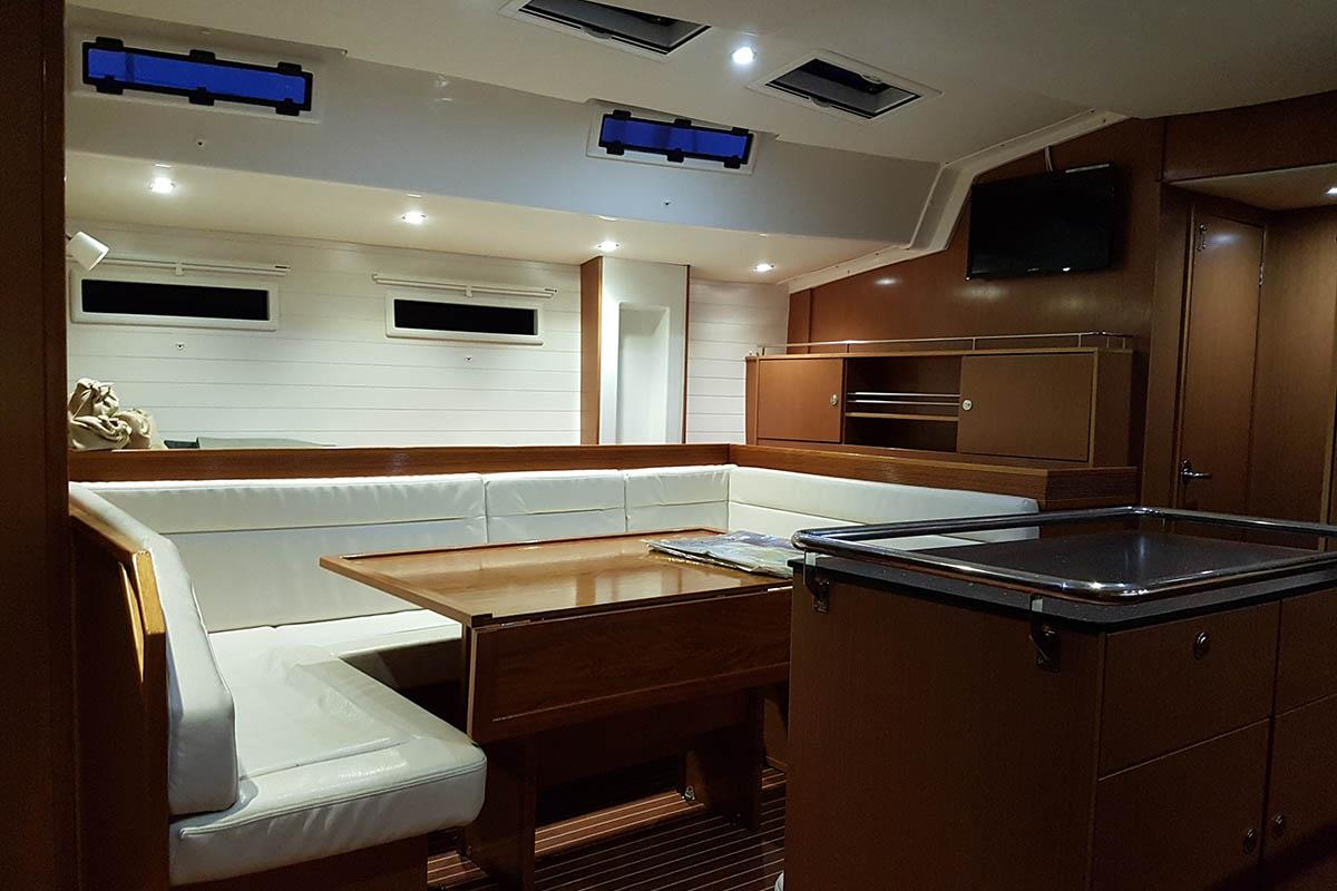 Bavaria 55 Cruiser, picture 16