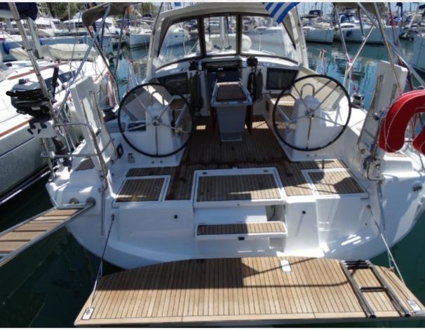 Oceanis 41.1, picture 4