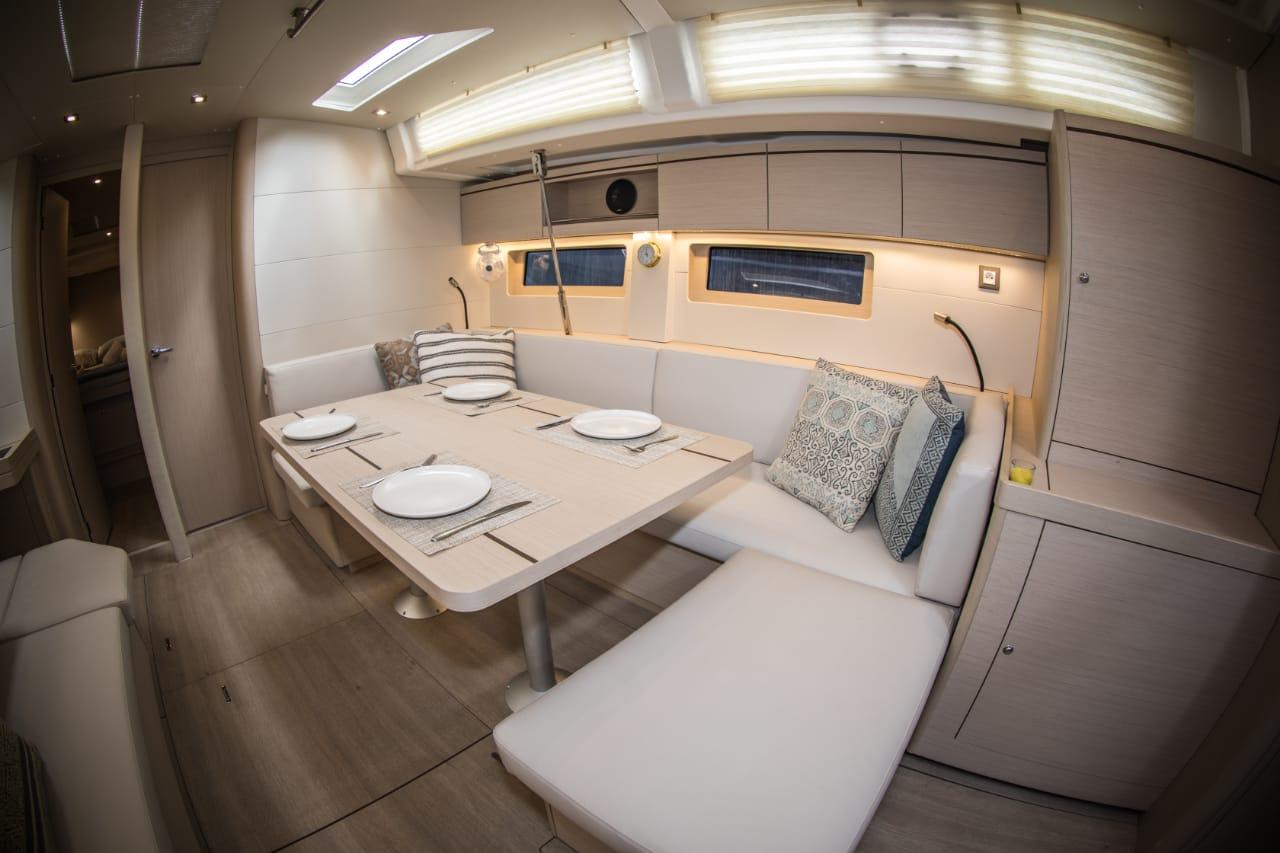 Oceanis 51.1, picture 5