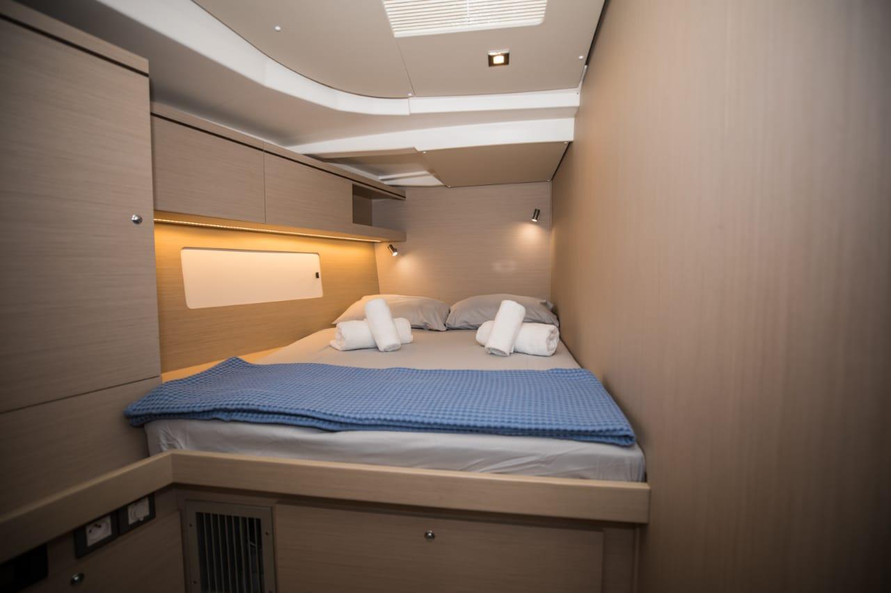 Oceanis 51.1, picture 11