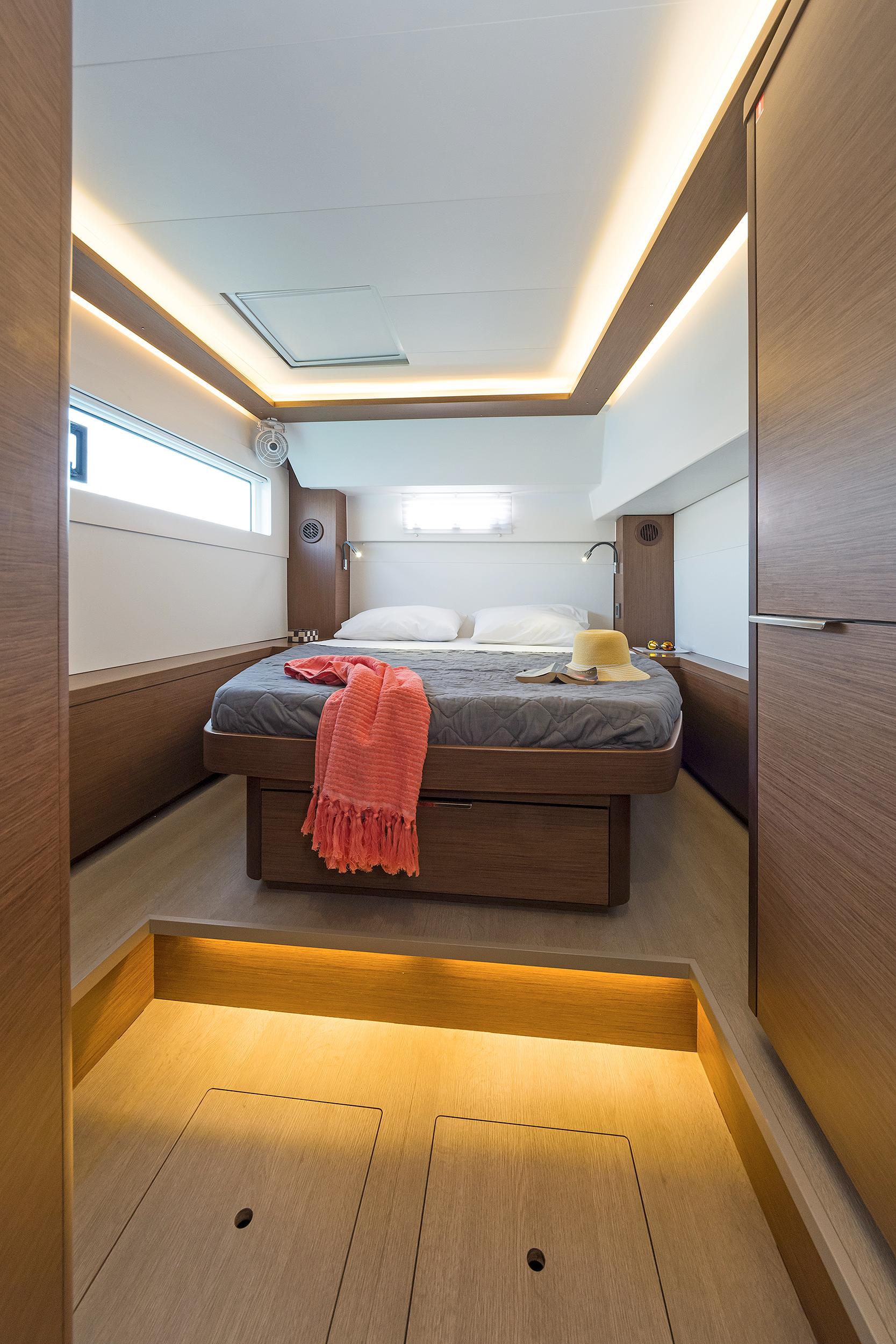 Lagoon 46 - 4 + 2 cab., picture 6