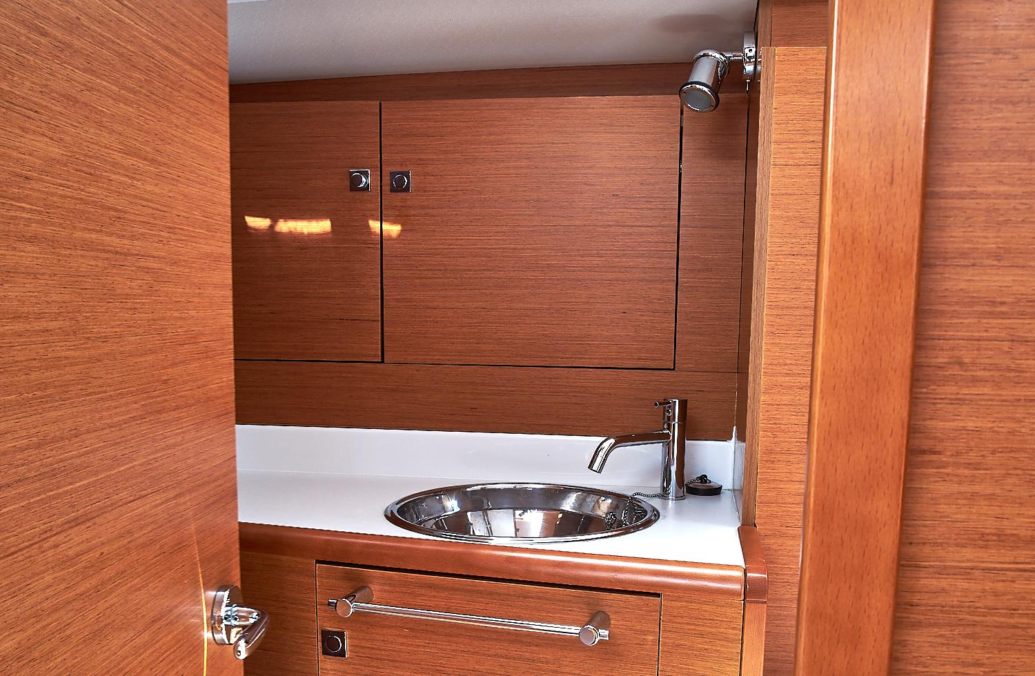 Sun Odyssey 449, picture 15