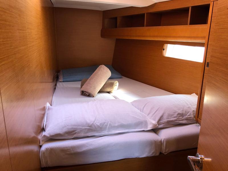 Sun Odyssey 479 - 4 cab., picture 16