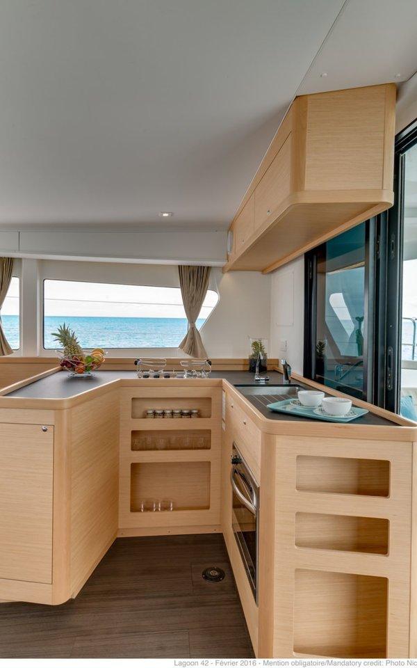 Lagoon 42 - 4 + 1 cab., picture 5