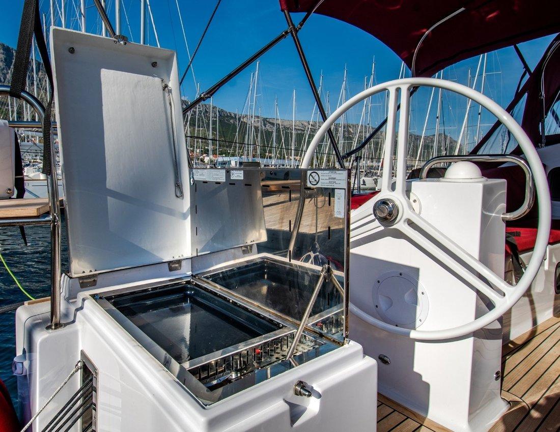 Elan Impression 45.1, picture 3