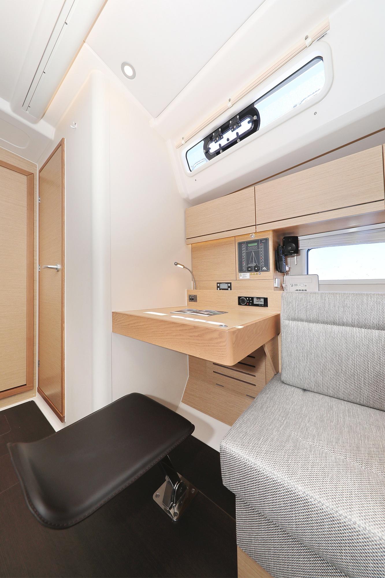 Hanse 458 - 3 cab., picture 14