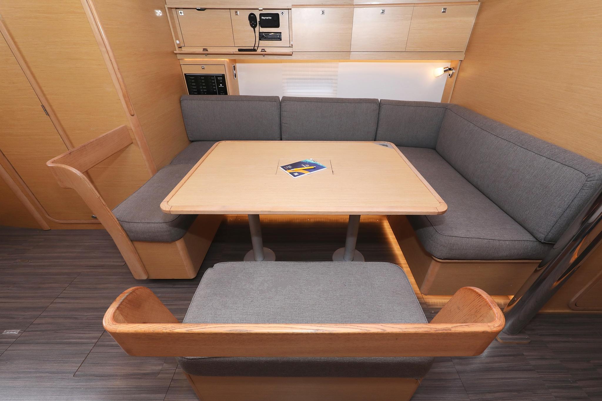 Dufour 430 GL, picture 16